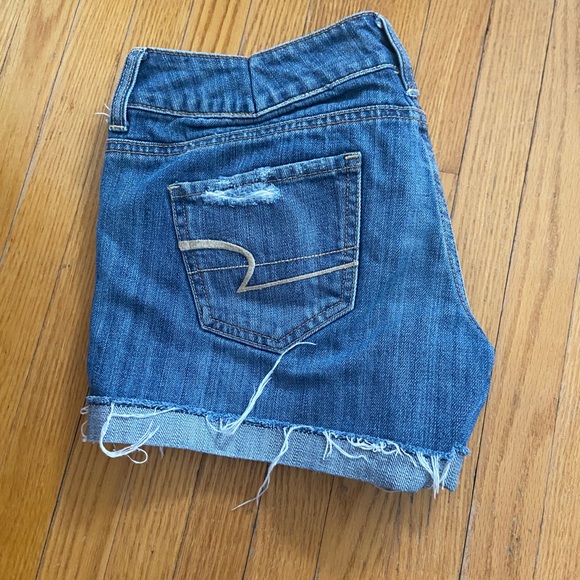 American eagle Jean shorts - Picture 3 of 3